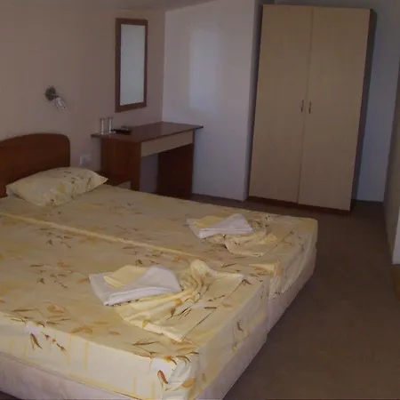 فندق Viamar Beach 2*